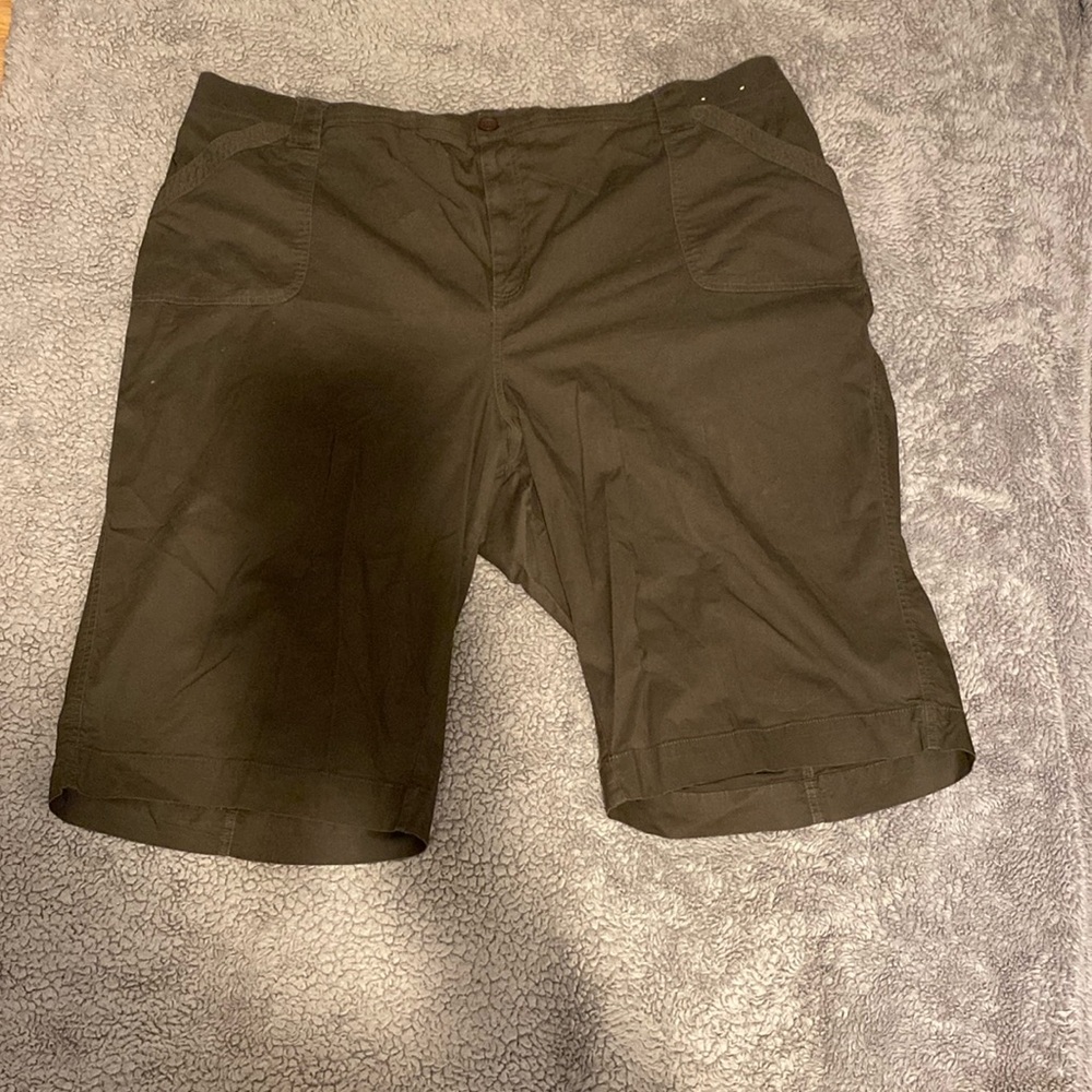 Dark forest green long shorts